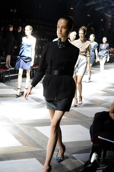 Look 21